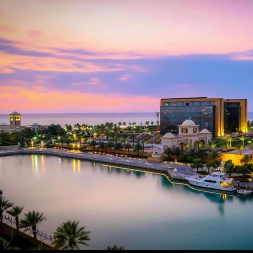Bay La Sun , Luxury Apartment With Nice View King Abdullah Economic City Экстерьер фото